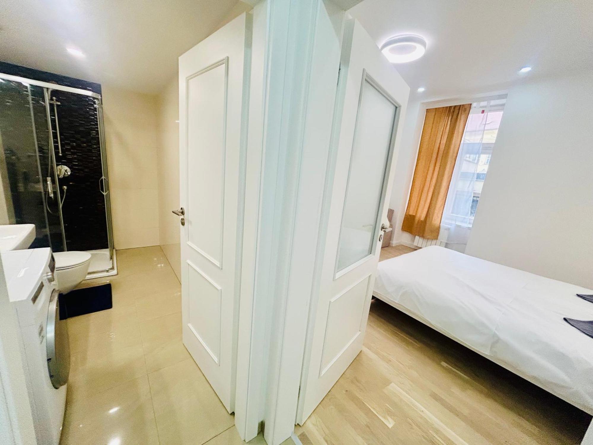New Design & Style Apartments 50M From Wenceslas Square ปราก ภายนอก รูปภาพ