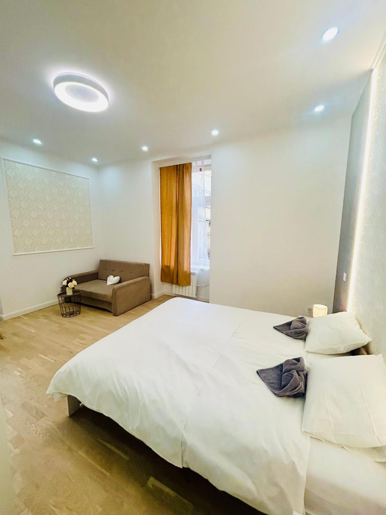 New Design & Style Apartments 50M From Wenceslas Square ปราก ภายนอก รูปภาพ